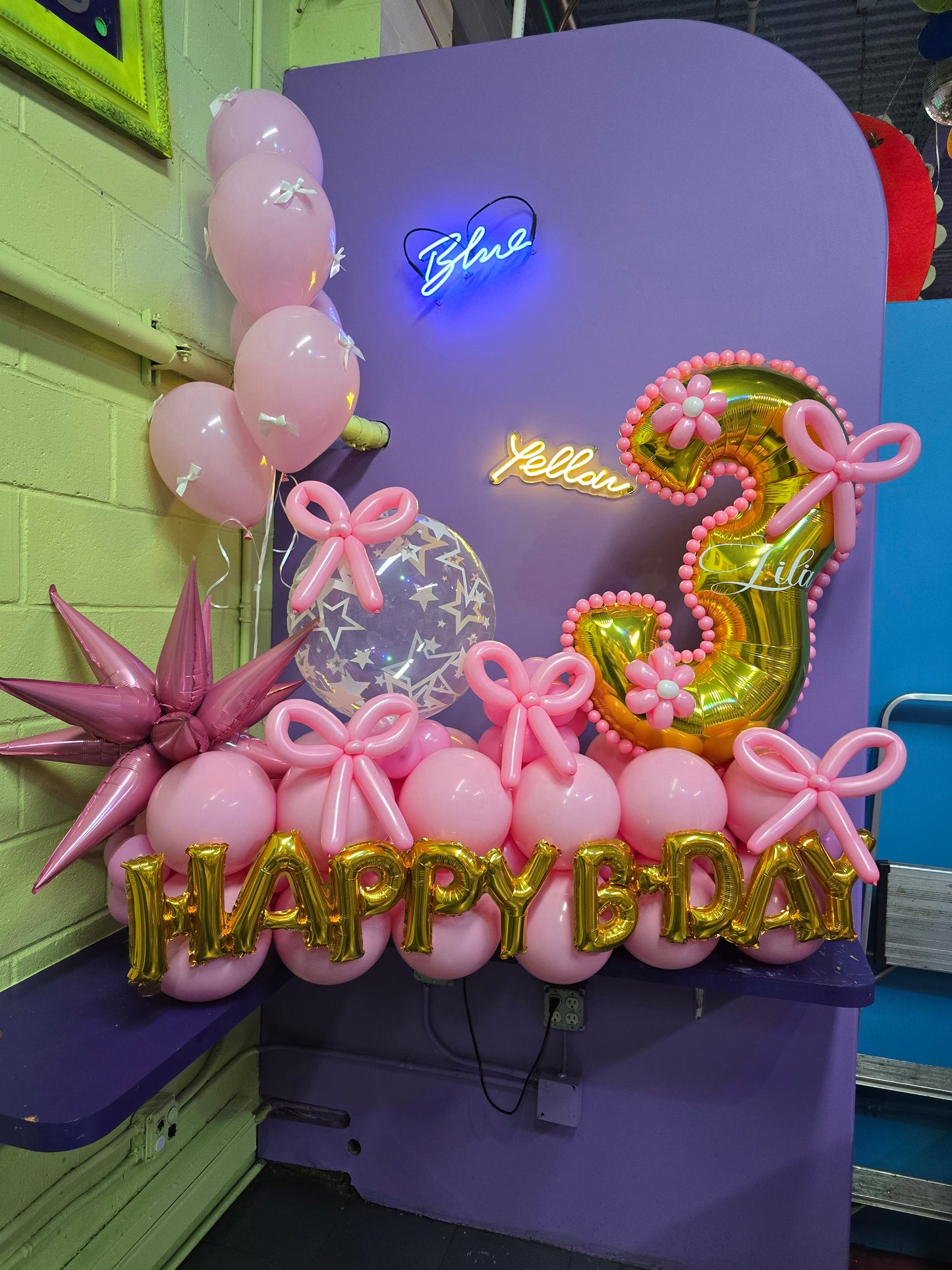 Customized Happy Birthday Balloon Bouquet Package (Helium-Filled)