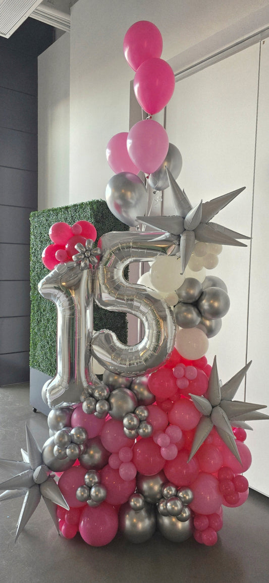 Quinceañera Balloon Bouquet – Sweet 15 Celebration Decor